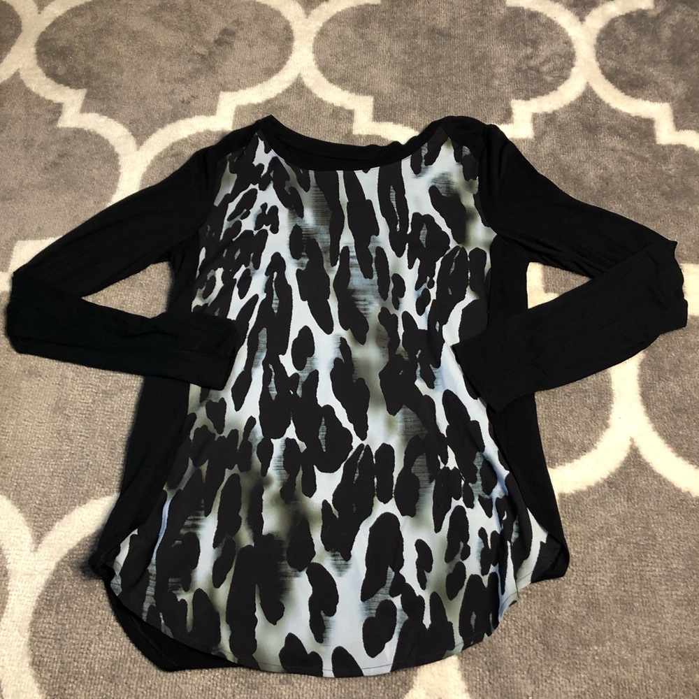 Apt 9 Blouse Womens XS Animal Print Black Long Sleeve Top Shirt White